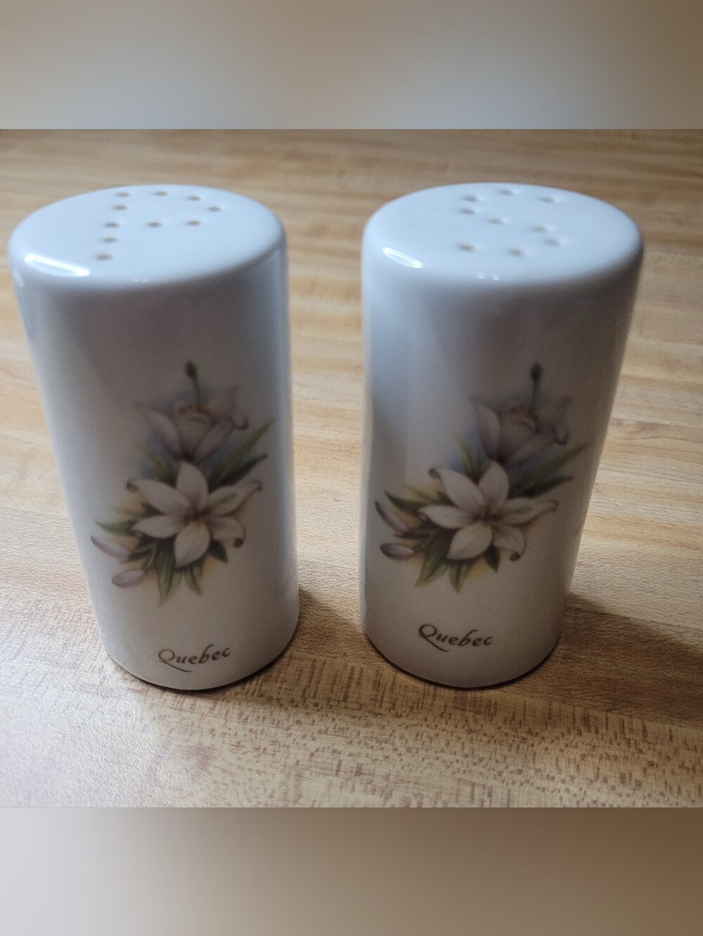 Vintage Quebec Ceramic Salt and Pepper Shakers Lily Souvenir Set